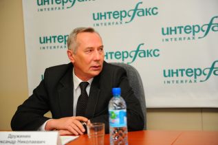 Выровнять баланс и сократить приток мигрантов