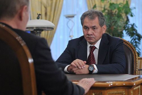 Чрезвычайный министр обороны
