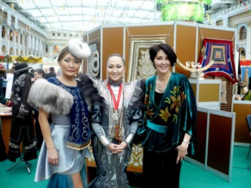 С дипломом  от Вячеслава Зайцева