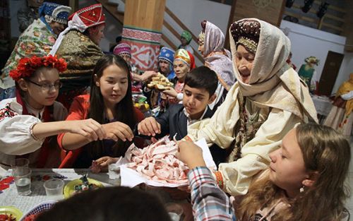 В Якутске справляли Осенины