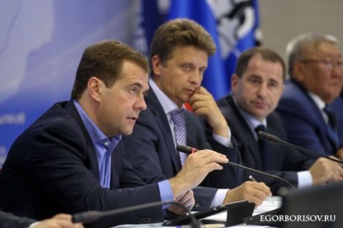 Дмитрий Медведев  одобрил предложение  Егора Борисова 