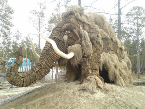 Алгыс и персонажи усадьбы Атласовых