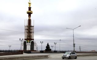 Стелу ремонтируют