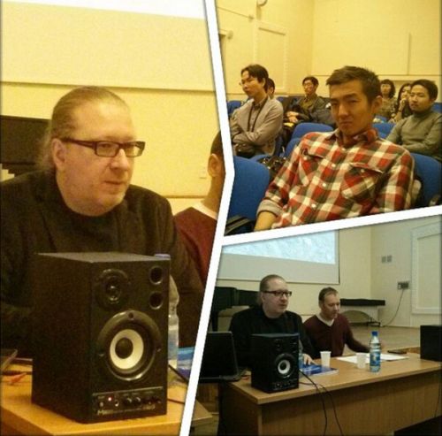 В одном зале  с композитором