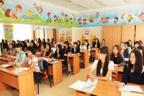 От семинарии до колледжа
