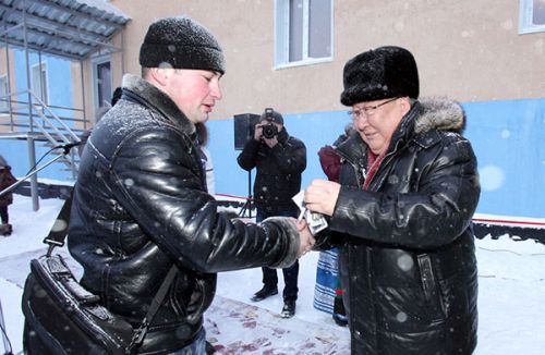 Квартир сиротам нужно больше
