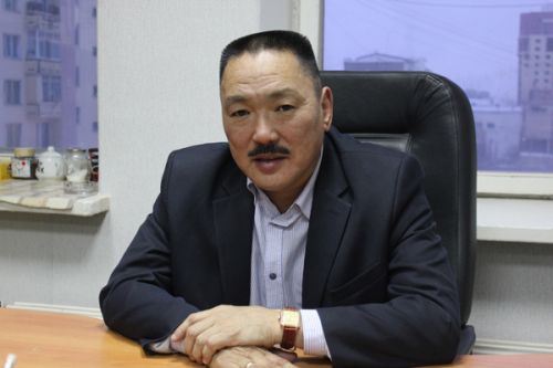 Мэр Нюрбы:  «Пора менять менталитет горожанина!»