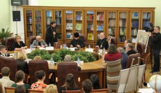 Презентованы письма апостола Сибири