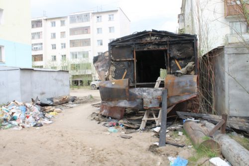 Рабочие тронулись, вагончик остался