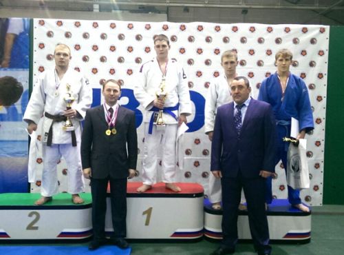 Азарт лишил чемпионства