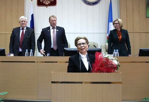 С премьером!