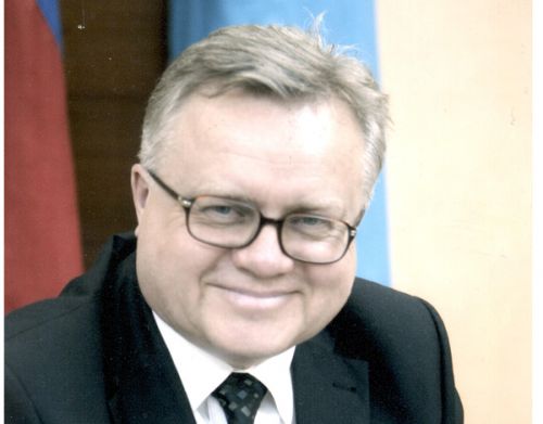 Александр Власов:  «Молодежи нужна единая идея»