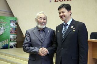 Звездный путь якутского хомуса 