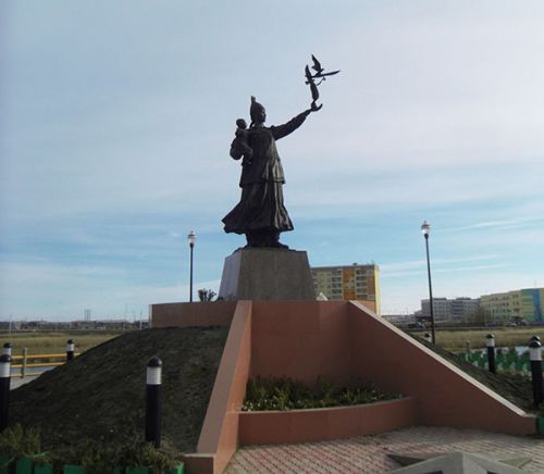 Как пострадал памятник Матери
