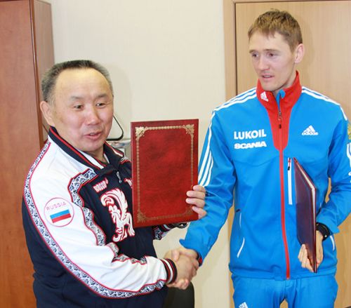 Крюков продлил якутскую прописку