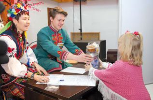 Волшебство  для маленьких беженцев