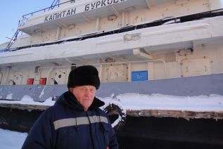 Там, где дремлют корабли
