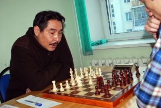 Дети с пенсионеркой спорят за титул 