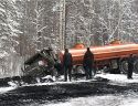 Отчего разлилась нефть