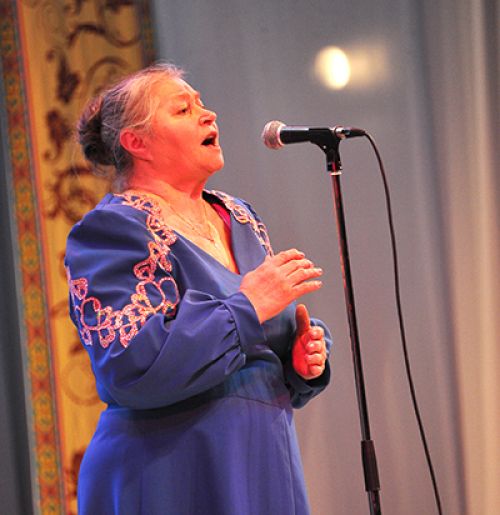 Песня русская,  привольная