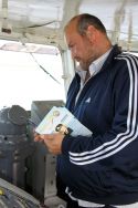 n   Капитан теплохода «Ленанефть‑2043» Владимир Сизов.