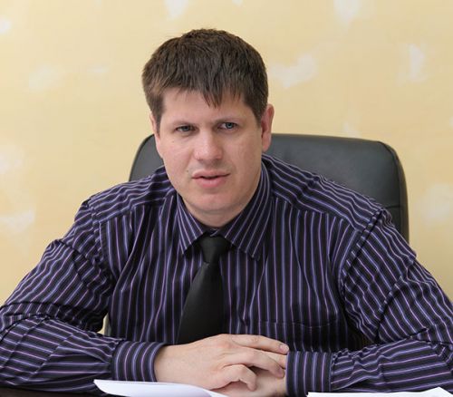 Свой среди своих