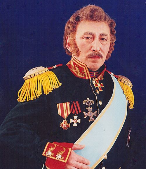 Покоряясь  любви к музыке