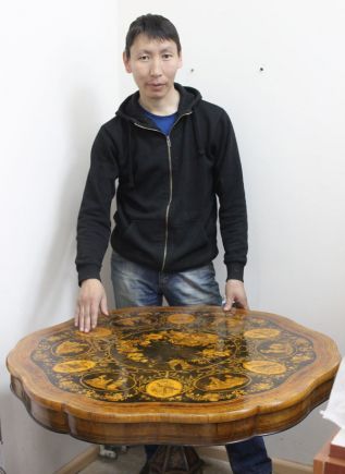 Музейный реставратор