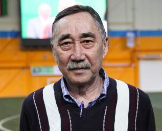 Связь поколений Александра Ларионова