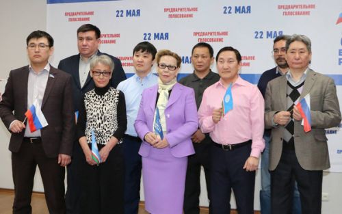 Владимир Путин:  «Праймериз «Единой России» — хороший инструмент для поиска новых политиков»