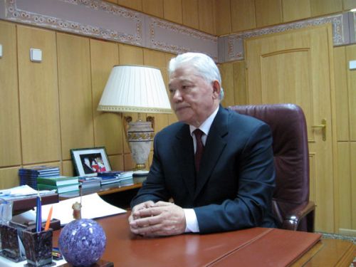 Михаил НИКОЛАЕВ: «Любви у нас мало» 