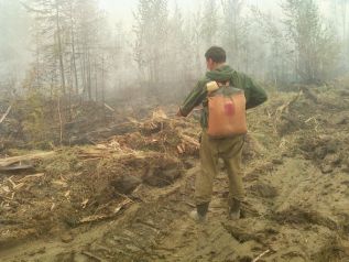 Огонь подобрался к Чагде