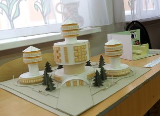 Высокое искусство  в школьных стенах