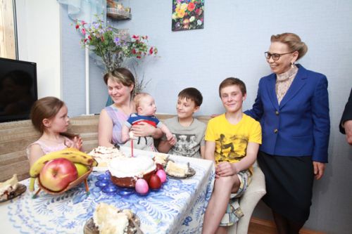 Чем можем, поможем