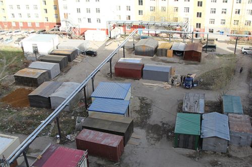 Вы все еще  не перенесли гараж?