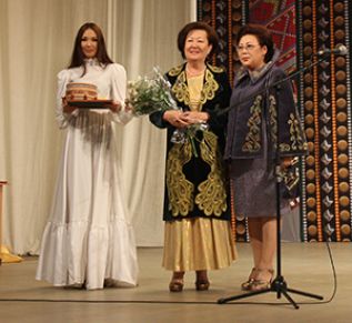 Европа и Азия. Начало модной традиции