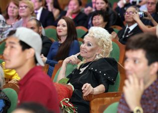 Светлана Светличная: «Снимайте кино для детей»